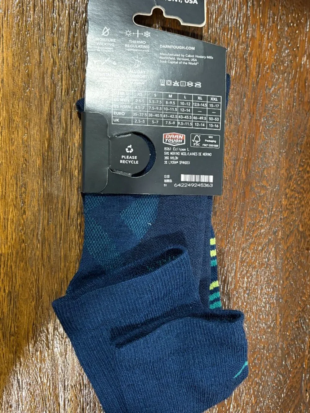 Darn Tough Vermont Snow Merino Wool Socks Navy Striped sz L Over the Calf NEW